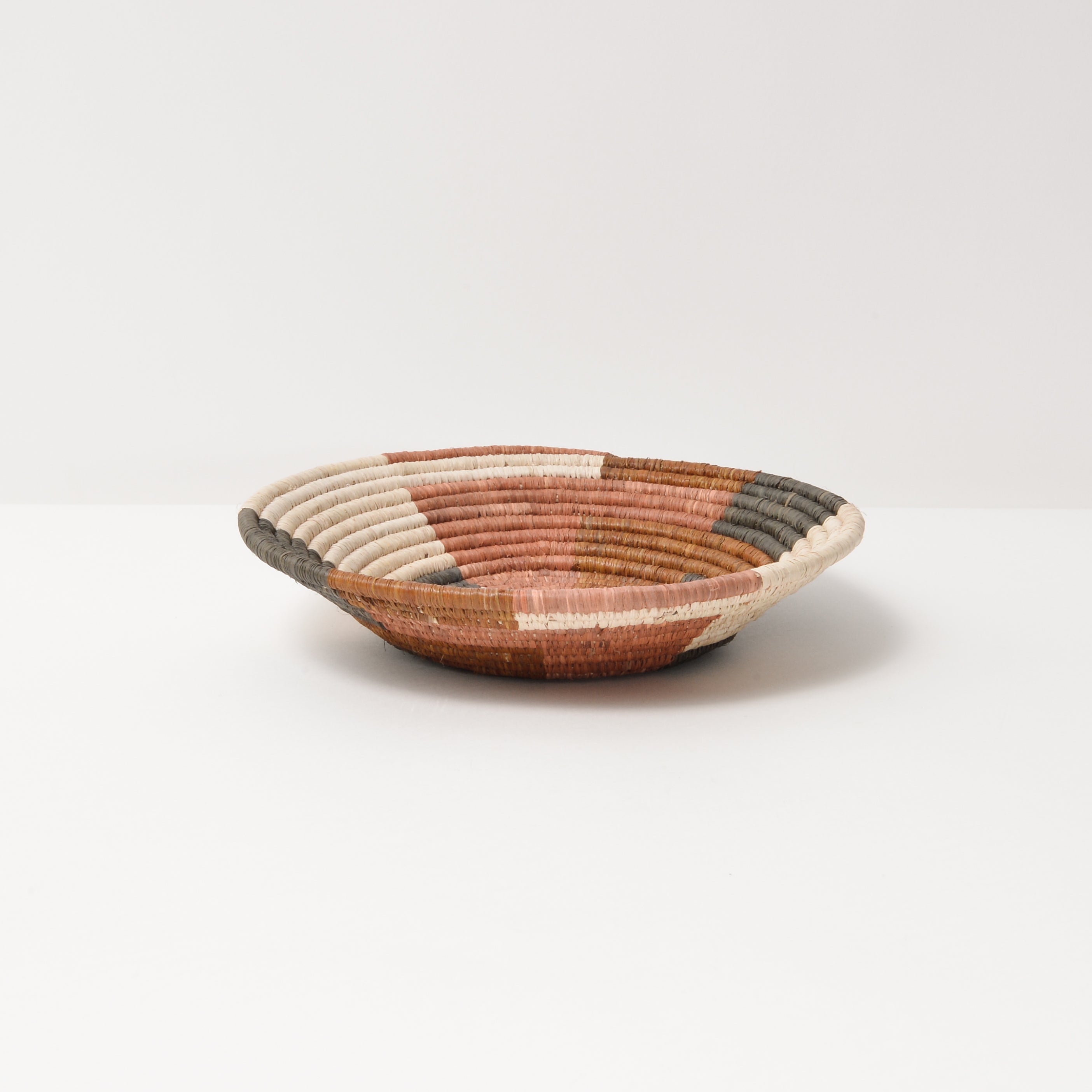 Small Sliver Slice Basket ~ Harmony Collection
